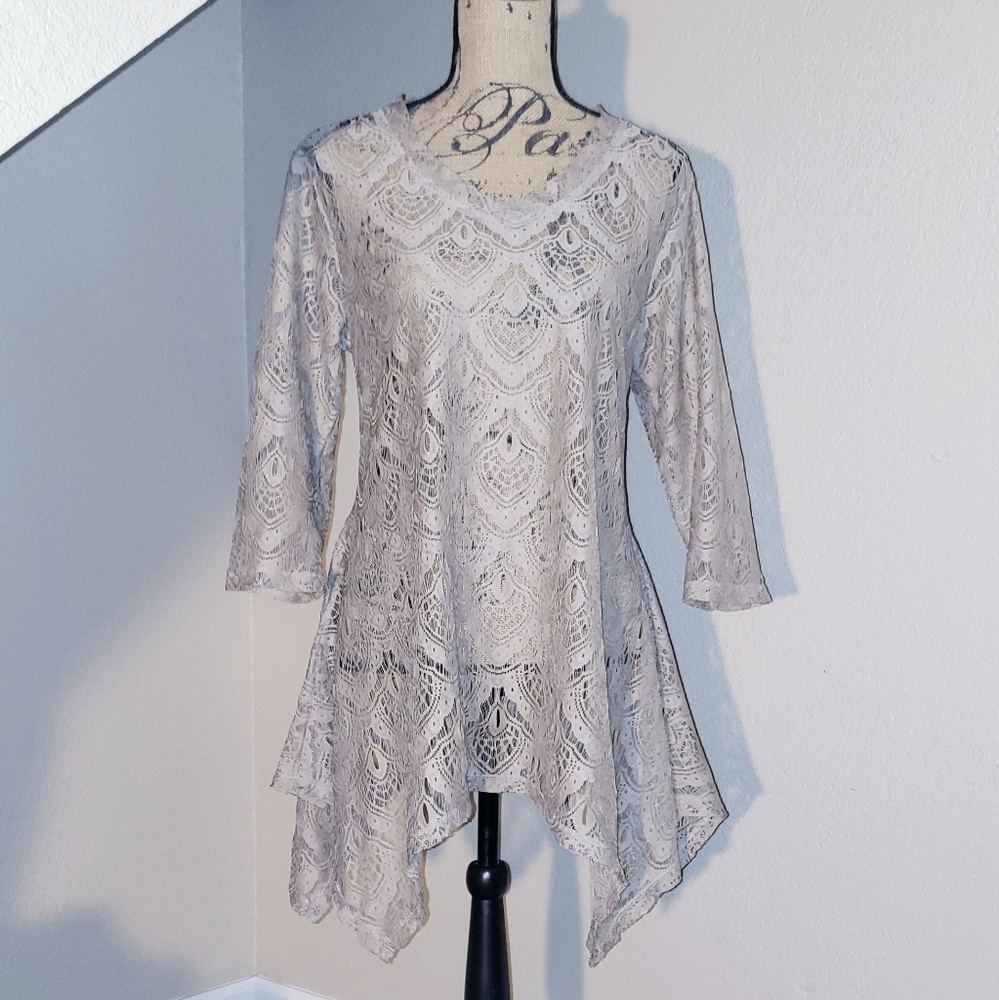 Pleasant Shade lace tunic